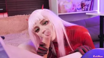 Vídeo pornô da torta de creme da zero two